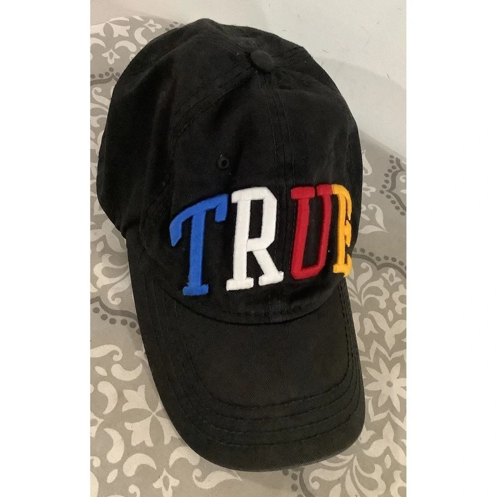 True Religion Authentic Vtg Embroidered 3D Big Letters Baseball Snap Back
